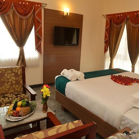 Sri Balaji Hotels Tiruchengodu Eksteriør bilde